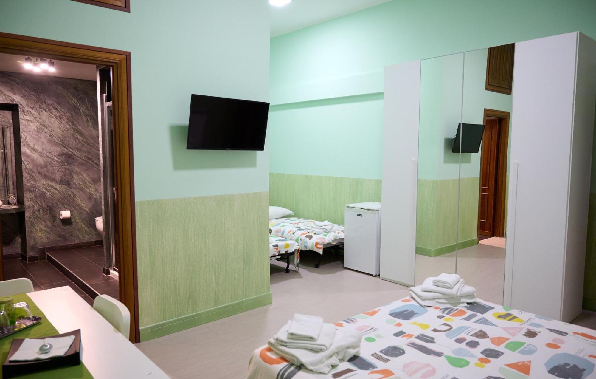 On The Rainbow B&B Roma Dış mekan fotoğraf